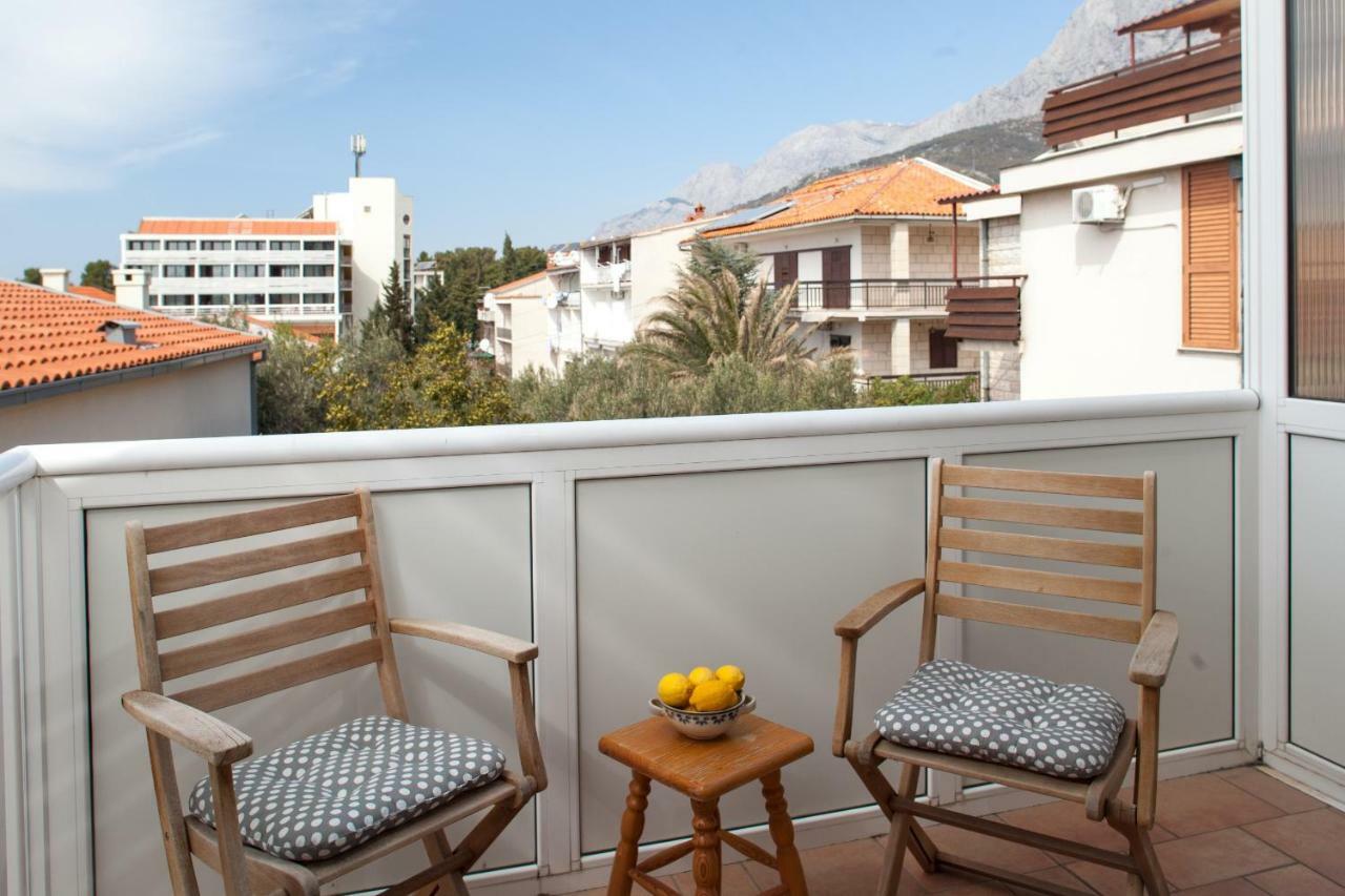 Apartments Cvjetni Dvori Makarska Exterior foto
